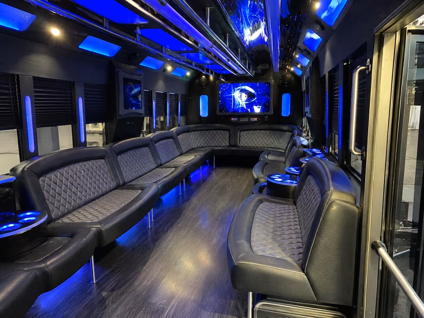 monterey park 28 passenger party bus interior